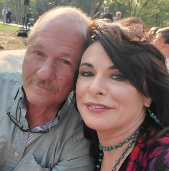 Profile Picture of Tina Rozelle (@tinarozelle) on Poshmark