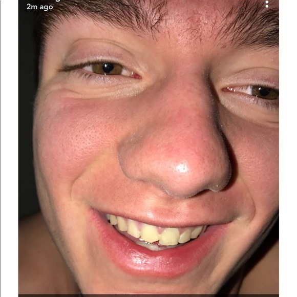 Profile Picture of Dante Pasqualoni (@pdante2211) on Poshmark