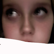 Profile Picture of Brooke Reid (@user-brookeRainbow2) on Youtube