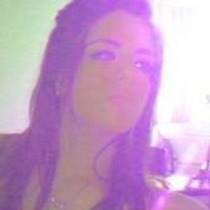 Profile Picture of Holly Medina (@hollyenjoysthat_x) on Myspace