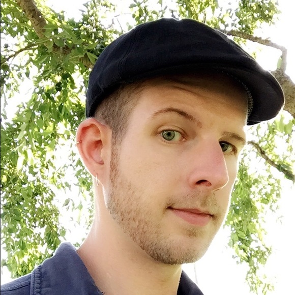 Profile Picture of Adam Throckmorton (@titanguy) on Poshmark