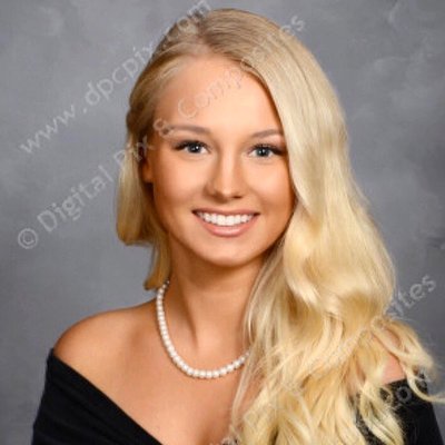 Profile Picture of Claire Jacobs (@claclaclairee) on Twitter