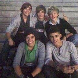 Profile Picture of Lucia Pereira (@lucia__pereira) on Myspace