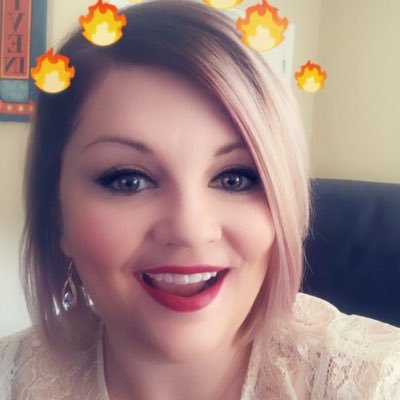 Profile Picture of Rachel Cox (@roxy8203) on Twitter