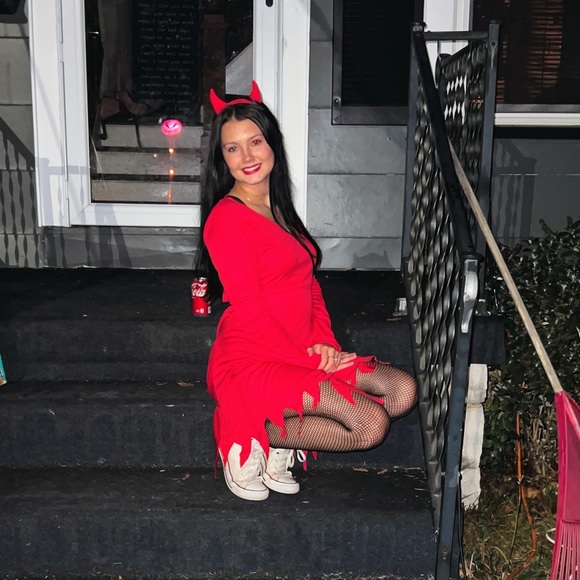 Profile Picture of Brie Ziesemer (@brie_ziesemer) on Poshmark