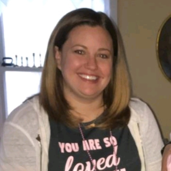 Profile Picture of Kay Morram (@kmorran) on Poshmark