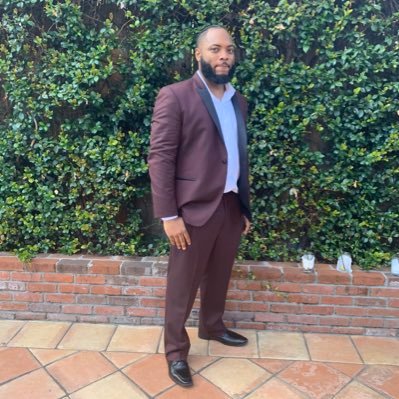 Profile Picture of Call Me Coach (@SeanDoe_) on Twitter