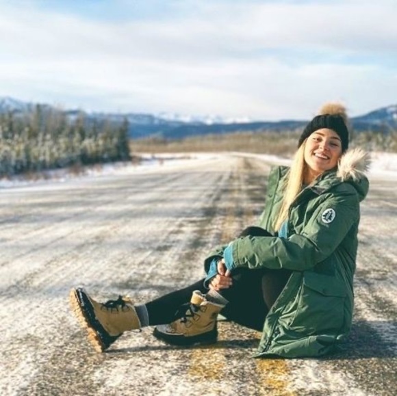 Profile Picture of Jessica Conrod (@jpc728) on Poshmark