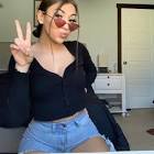 Profile Picture of   lauren🦋 (@laurcapz) |... (@laurcapz) on Tiktok