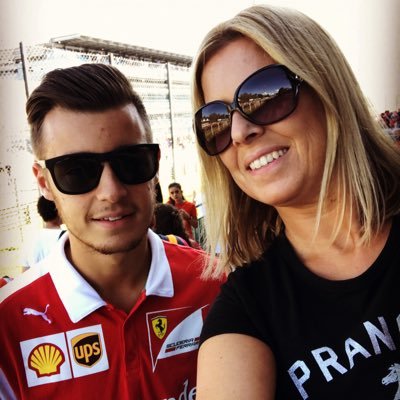 Profile Picture of Amanda Corbett (@amandacj72) on Twitter