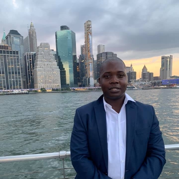 Profile Picture of Calvin Forde (@calvin_forde) on Poshmark