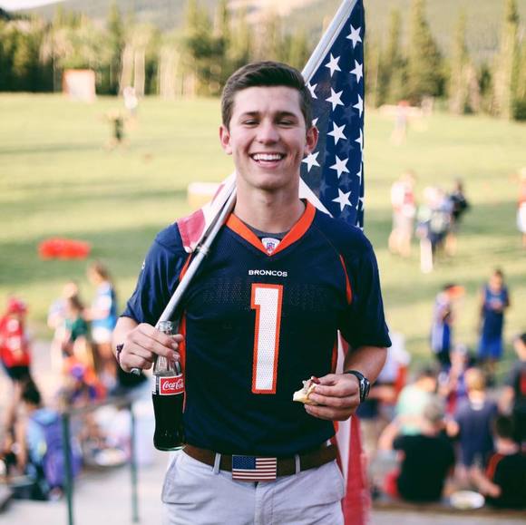 Profile Picture of Jonah Cohen (@jonahcohen31) on Poshmark