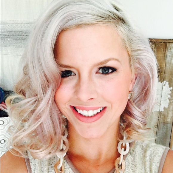 Profile Picture of Kim - themrsslaughter Slaughter (@kalvxf) on Poshmark