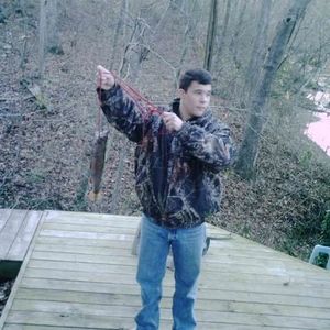 Profile Picture of Sean Cass (@milkanddotsrok) on Myspace