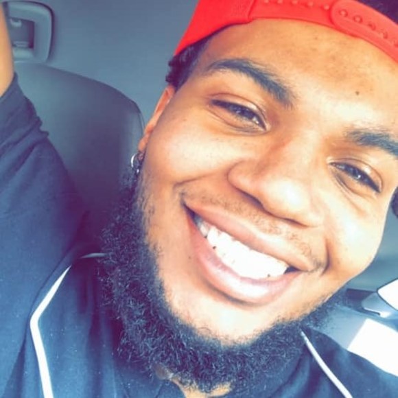 Profile Picture of Isaiah Rivers (@riversisaiah16) on Poshmark