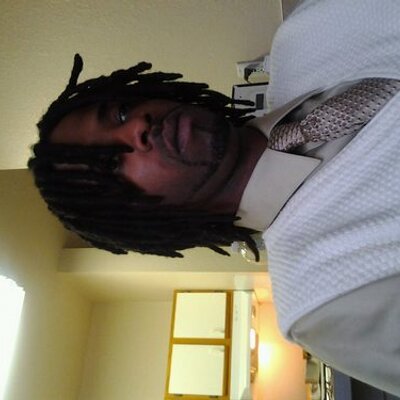 Profile Picture of Emmett Long (@KINGEMMETTJAMES) on Twitter