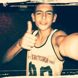 Profile Picture of Sebastian Arcila Jar (@ArcilaJar) on Twitter