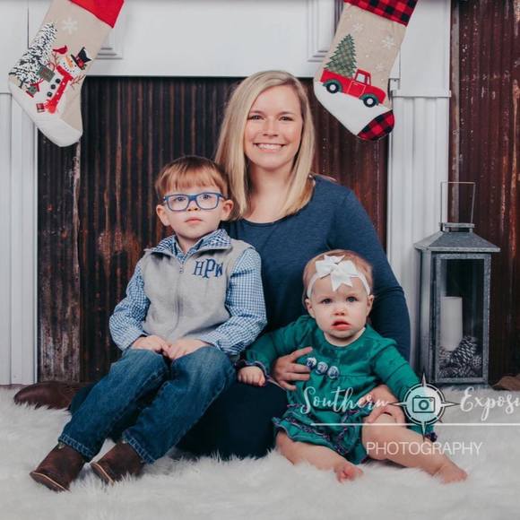 Profile Picture of Stephanie Prestage (@sjprestage13) on Poshmark