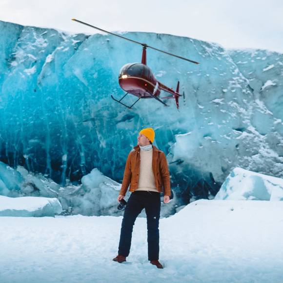 Profile Picture of Tyler Glass (@tglass922) on Poshmark