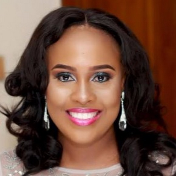 Profile Picture of Mariam Adeyemo (@mariamadeyemo) on Poshmark