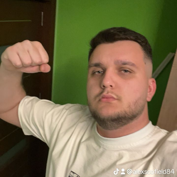 Profile Picture of Alex Scofield (@alexscofield84) on Tiktok