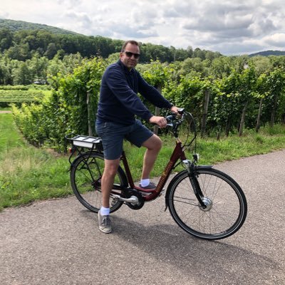 Profile Picture of Robert Moorman (@RobertMoorman9) on Twitter