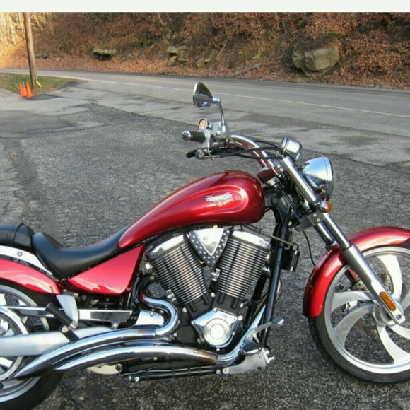 Profile Picture of Jeff Jarrett (@hdryder360) on Poshmark