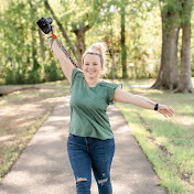 Profile Picture of Chelsey Constanzi Photography & Video (@chelseyconstanziphotography) on Youtube