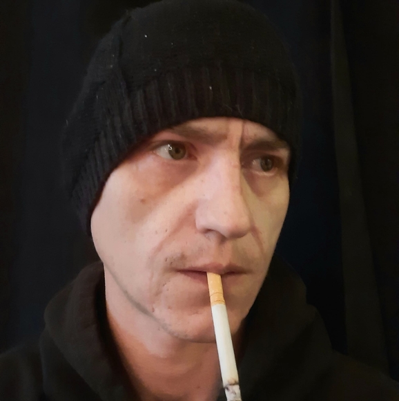 Profile Picture of David Sutton (@davidsutton233) on Poshmark