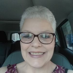 Profile Picture of Robin (@robinbillett) on Tiktok