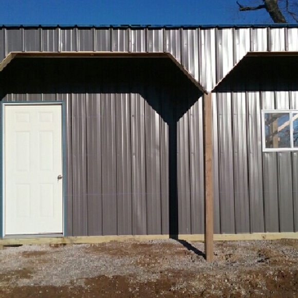 Profile Picture of Tami Scudder (@tamiscudder) on Poshmark