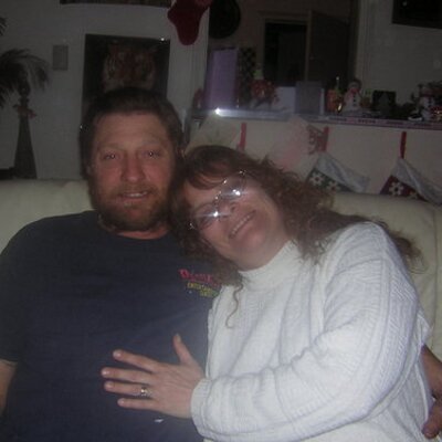 Profile Picture of Eddie & Diane Hopper (@EddieDiane) on Twitter