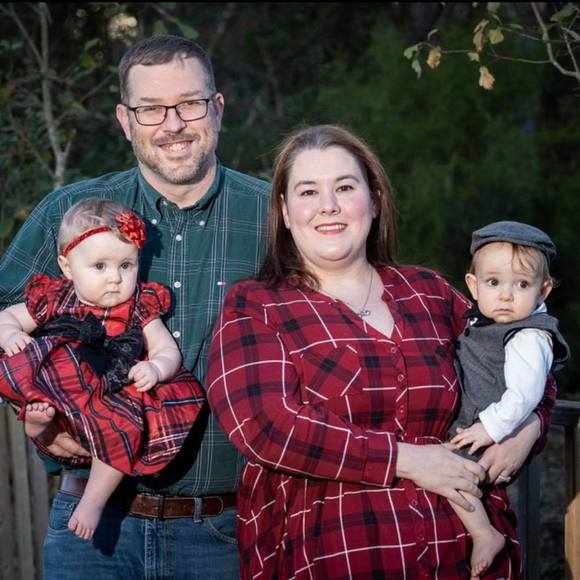 Profile Picture of Denee Legalley (@denee87) on Poshmark