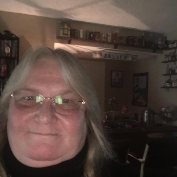 Profile Picture of Paula Mcnabb (@paulamcnabb5) on Poshmark