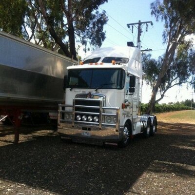 Profile Picture of Lawrence Mazza (@lawrence_maz12) on Twitter