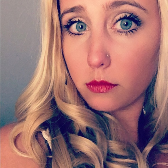 Profile Picture of Kaitlin Pilewski (@kait5583) on Poshmark