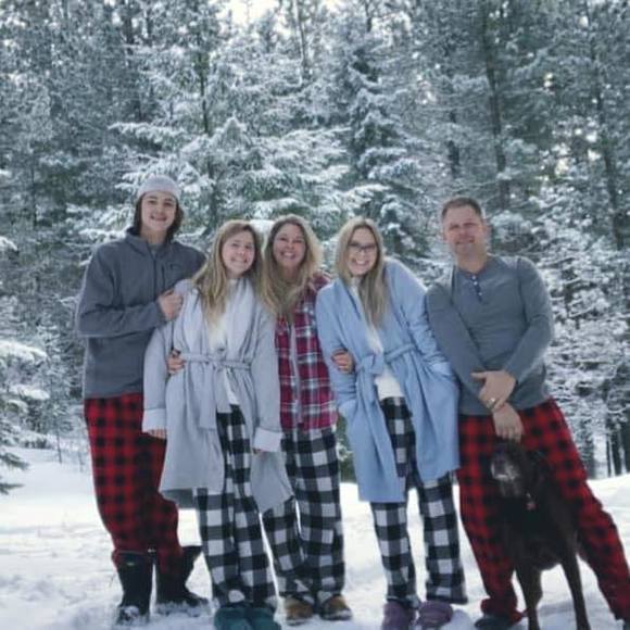 Profile Picture of Errah Jurus (@errah) on Poshmark