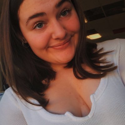 Profile Picture of Olivia Hendrickson (@_Livy_Nicole_) on Twitter