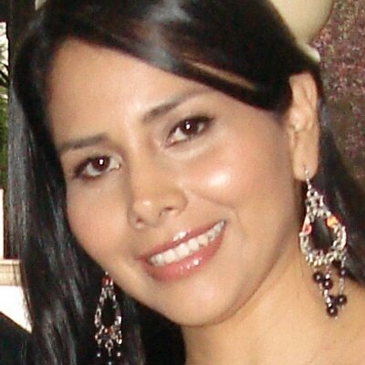 Profile Picture of Elizabeth Arroyo (@arroyoely) on Twitter