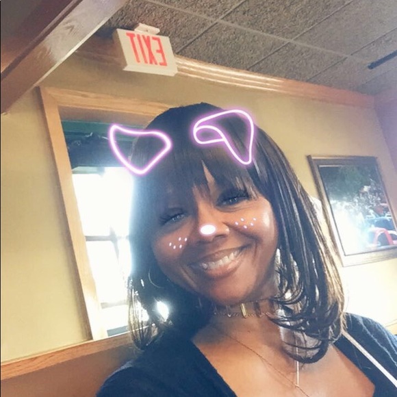 Profile Picture of Peggy Fyall (@mspfyall) on Poshmark