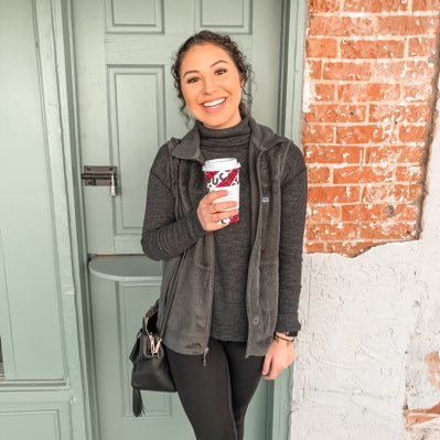 Profile Picture of Jɑṩϻɪɴɛ♛ (@OteroJasmine) on Twitter