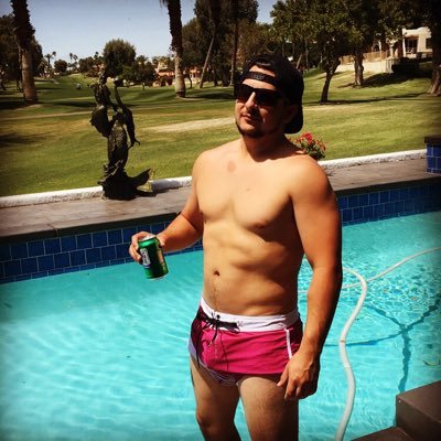 Profile Photo of Daniel Estrada (@donkeyshow91) on Twitter