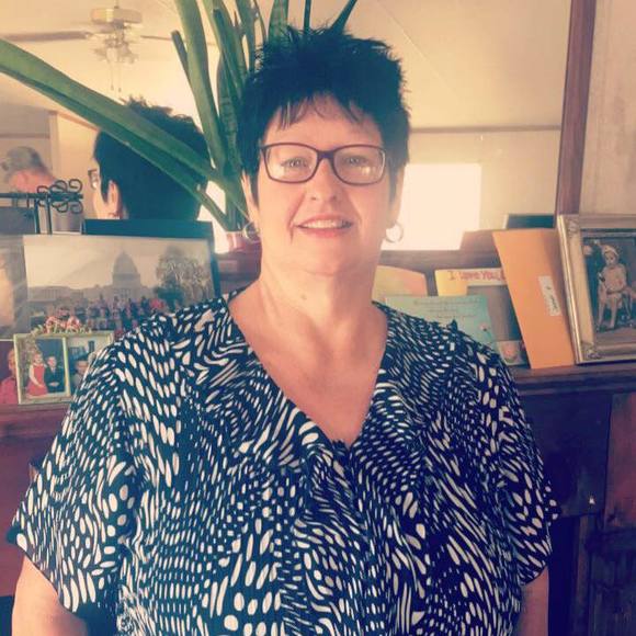 Profile Picture of Doris Easterling (@dmeaster) on Poshmark