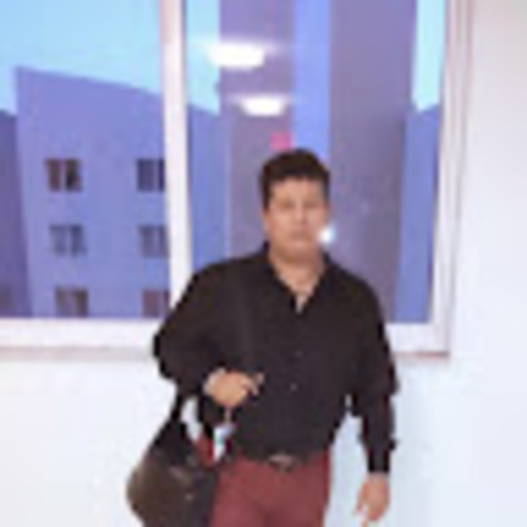 Profile Picture of Alejandro Giron (@jandogiron69) on Poshmark