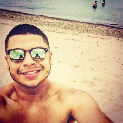 Profile Picture of Aaron Vela (@D0ubleAr0n) on Twitter