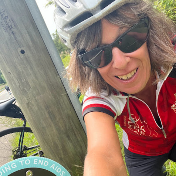 Profile Picture of Karen Sarappo (@karensarappo) on Poshmark