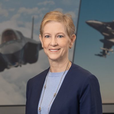 Profile Picture of Michele Evans (@MicheleEvansLM) on Twitter