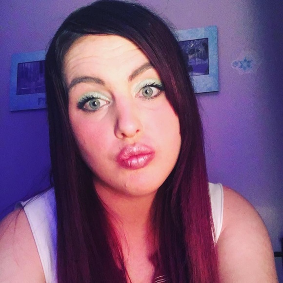 Profile Picture of Jen Reilly (@emmasmomma56) on Poshmark