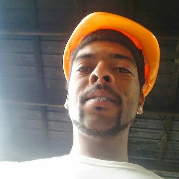 Profile Picture of Randall Wilkerson (@randallwilkerso) on Poshmark