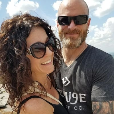Profile Picture of AdamVH (@AdamVanHeusen) on Twitter